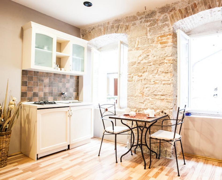 Zara City Apartments Rom bilde